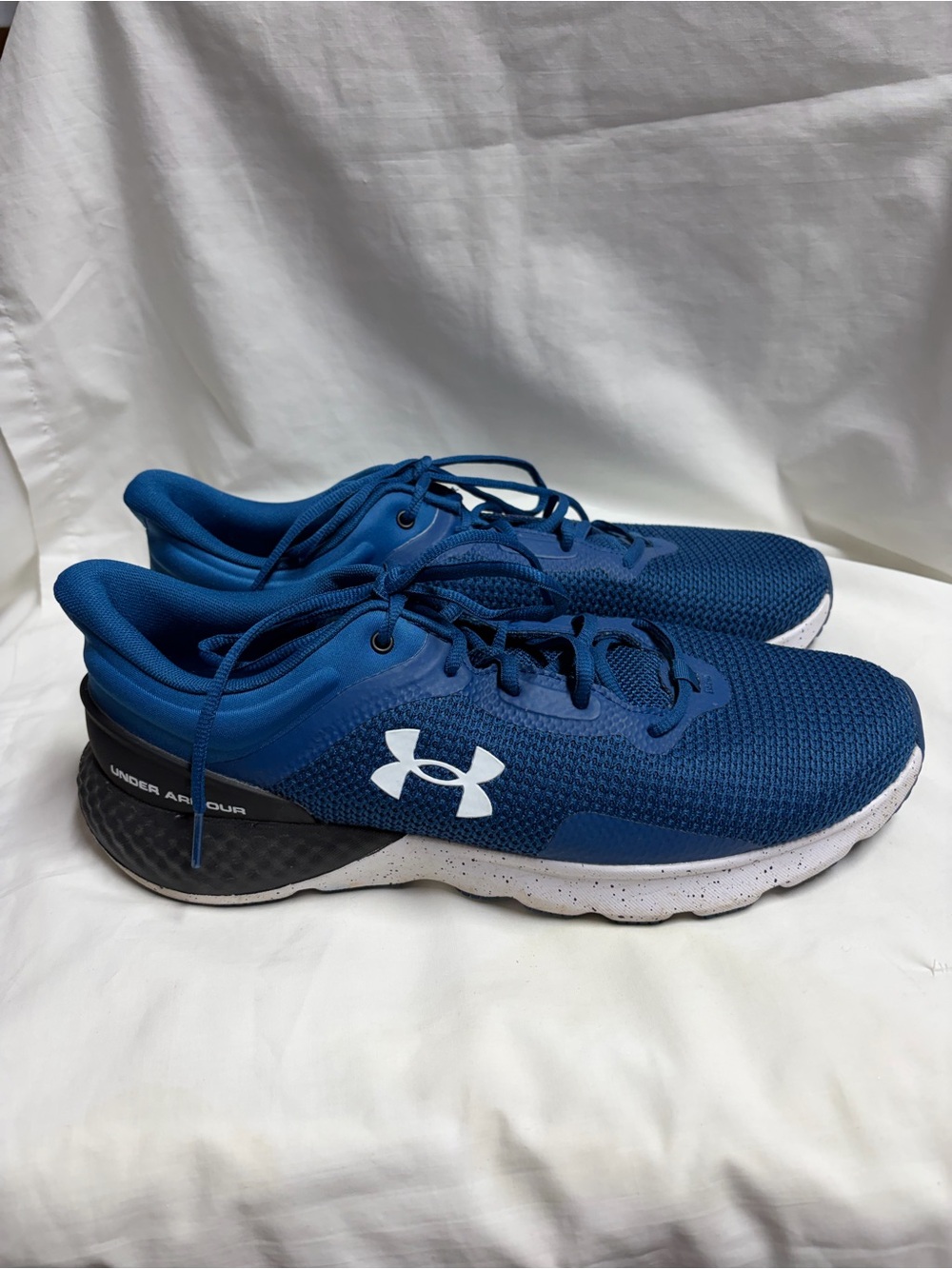 Blue Under Armour Charged Escape 4 Men’s Sneaker Sz 11.5 Royal Blue Black